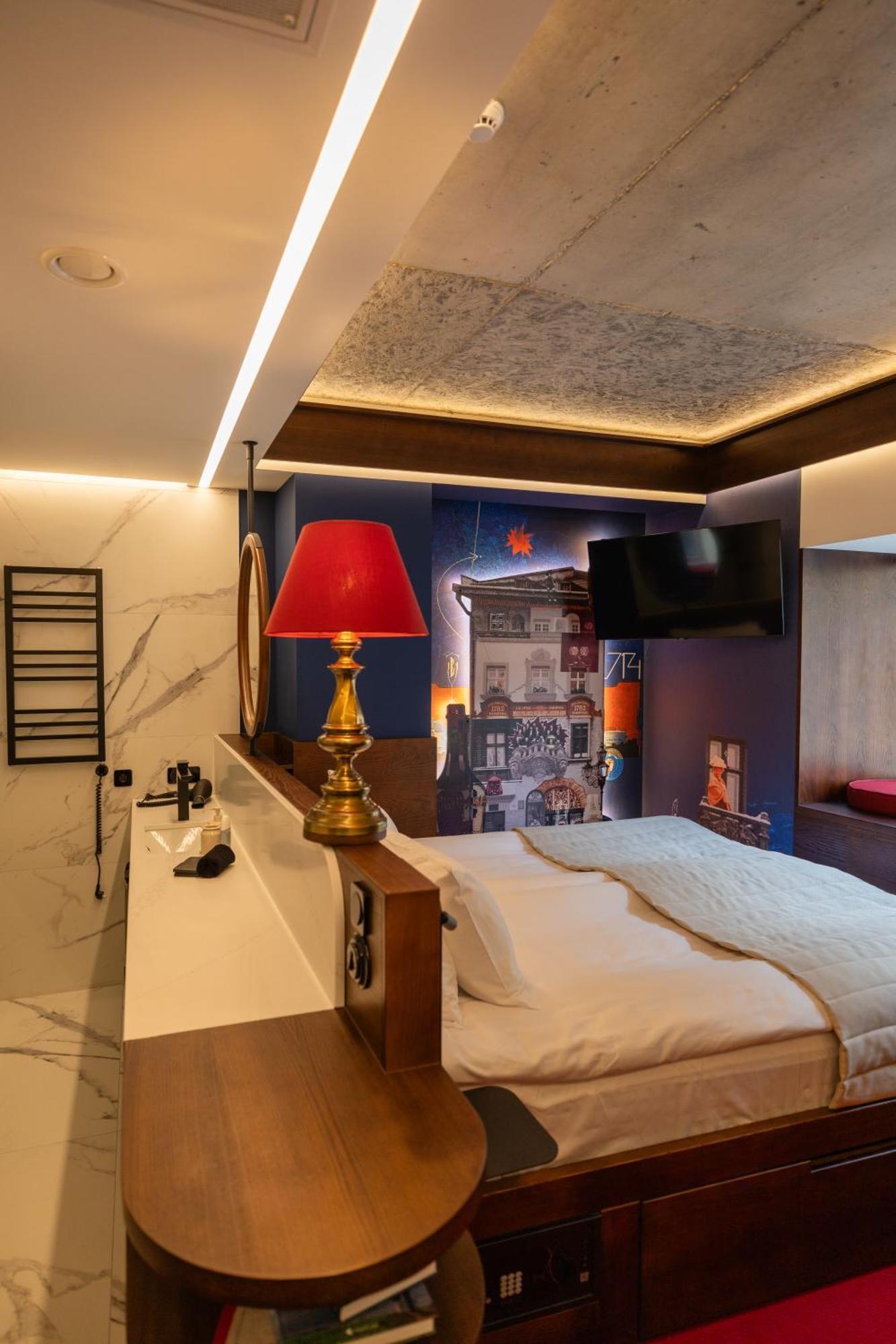 !Fest Hotel Rynok Square Λβιβ Εξωτερικό φωτογραφία