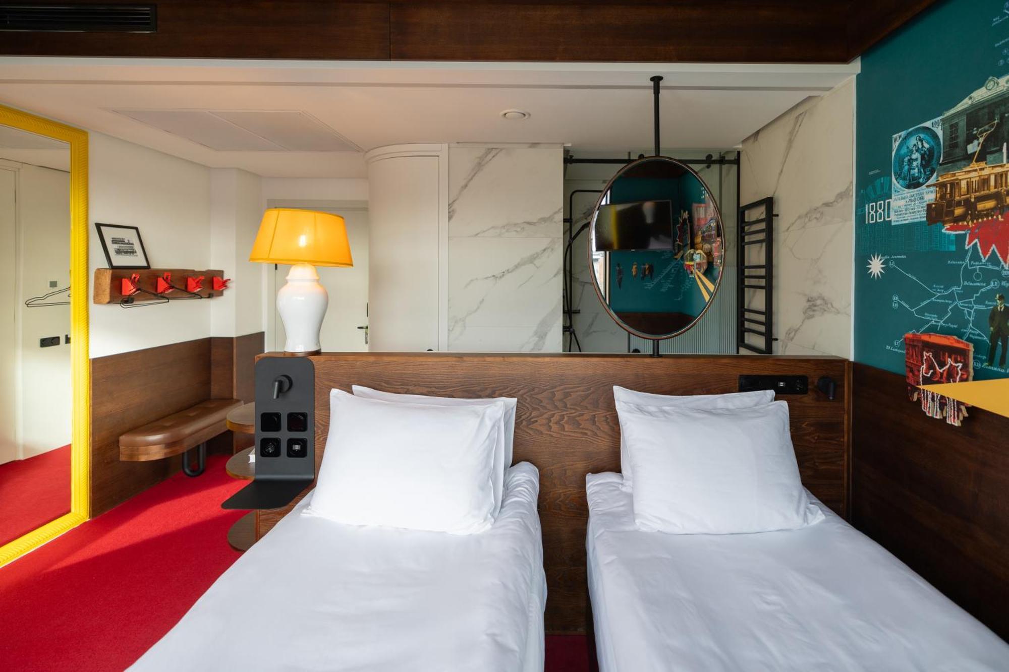 !Fest Hotel Rynok Square Λβιβ Εξωτερικό φωτογραφία
