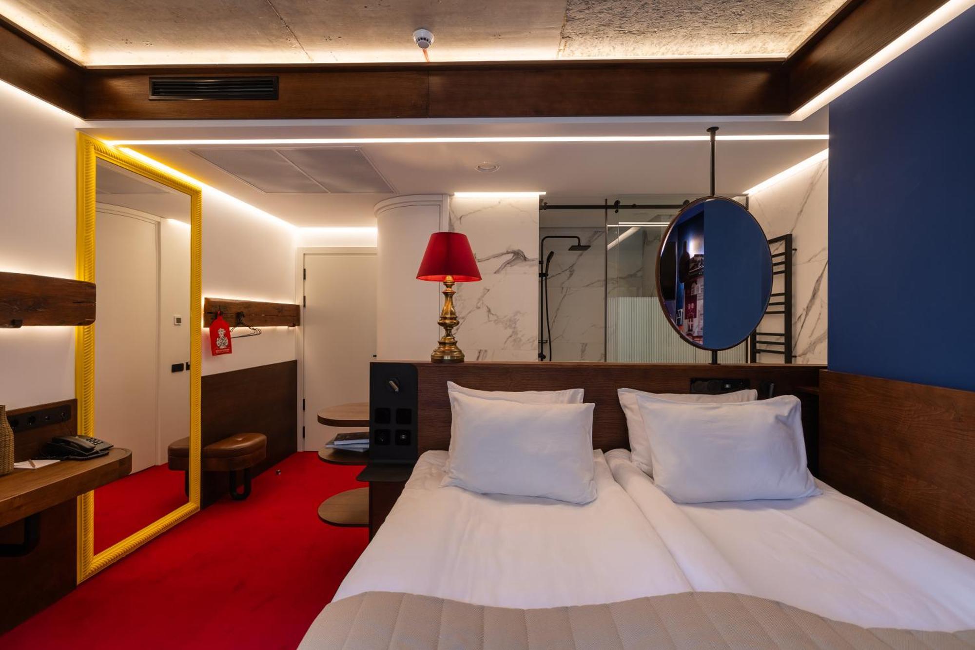 !Fest Hotel Rynok Square Λβιβ Εξωτερικό φωτογραφία